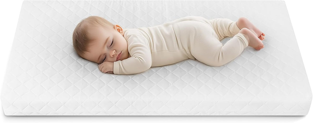Love For Sleep Babybett 120x60 cm mit Matratze & Schublade, höhenverstellbares Kinderbett aus Kiefernholz, Grau