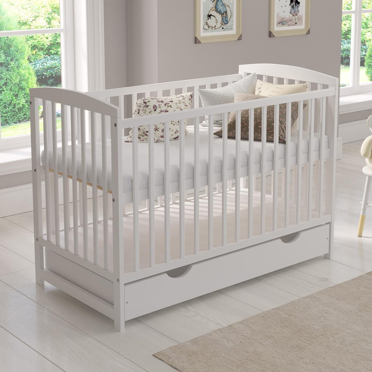 Love For Sleep Babybett 120x60 cm mit Matratze & Schublade, höhenverstellbares Kinderbett aus Kiefernholz, Grau